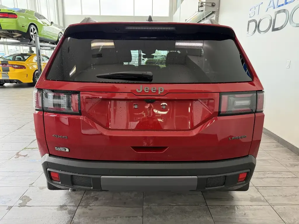 Jeep Cherokee 2026 photo 4
