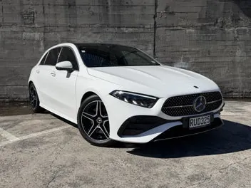 Mercedes-Benz A 250 2026 photo 2