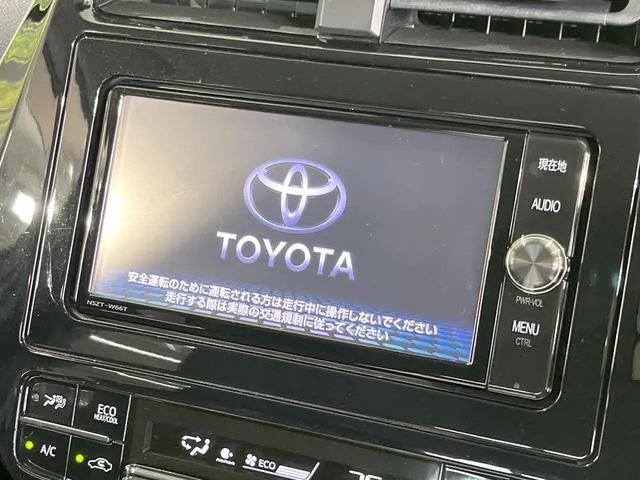 Toyota Prius 2016 photo 3