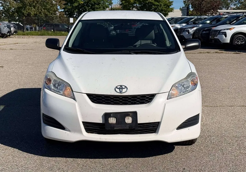 Toyota Matrix 2012 photo 3
