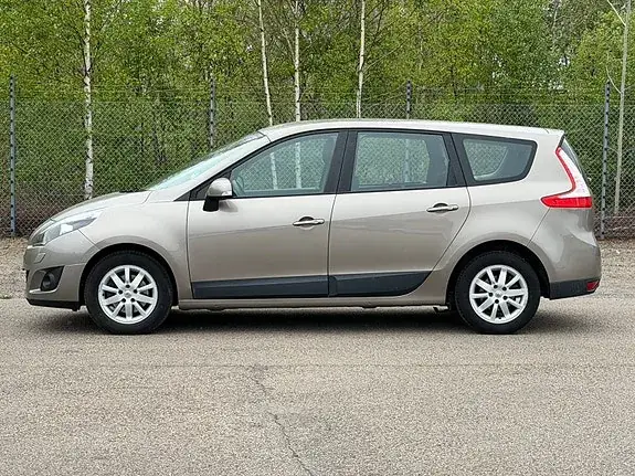 Renault Grand Scenic Iii 2010 photo 3