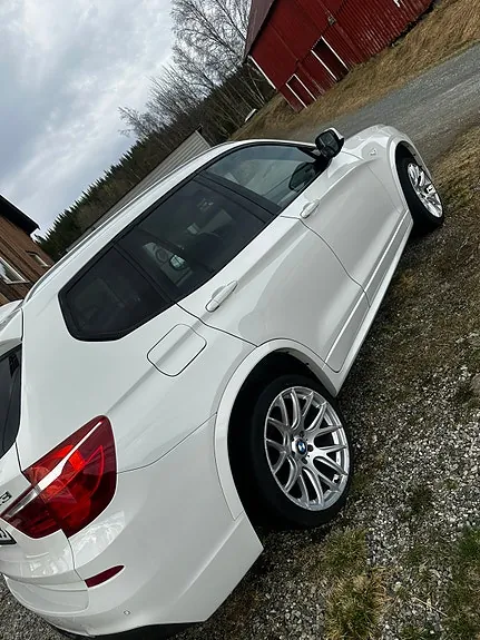 BMW X3 2011 photo 3