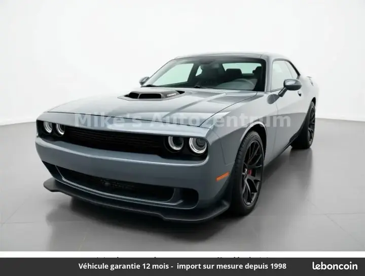 Dodge Challenger 2018 photo 2