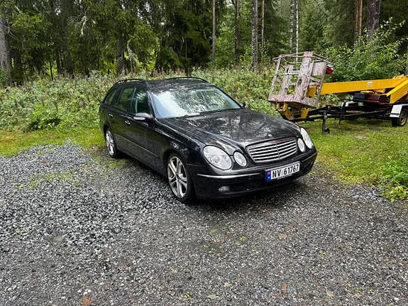 Mercedes-Benz E280