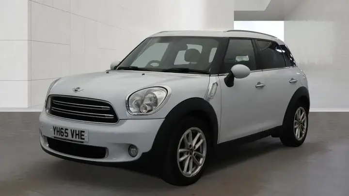 Mini Countryman 2015 photo 2