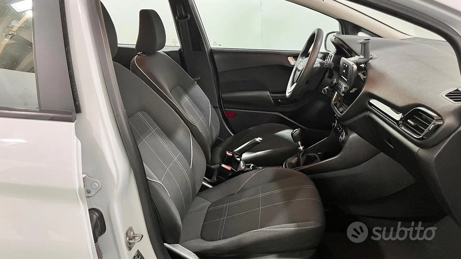 Ford Fiesta 2018 photo 5