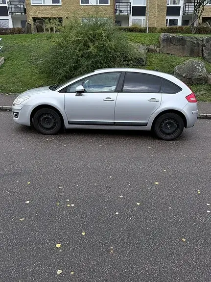 Citroen C4 2009 photo 5