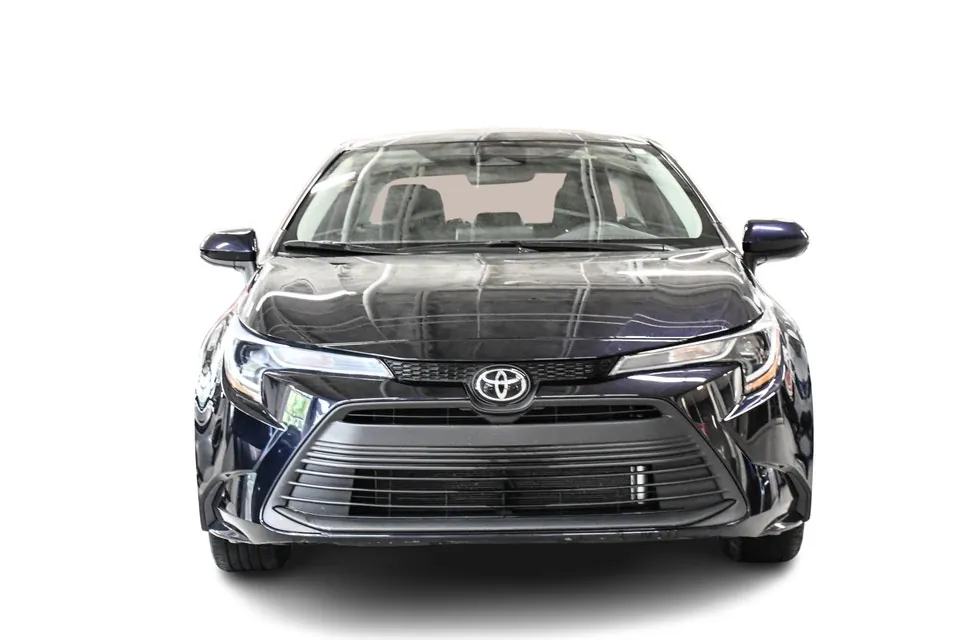 Toyota Corolla 2023 photo 2