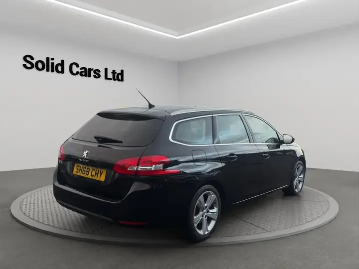 Peugeot 308 2018 photo 3