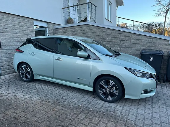 Nissan Leaf 2018 photo 3