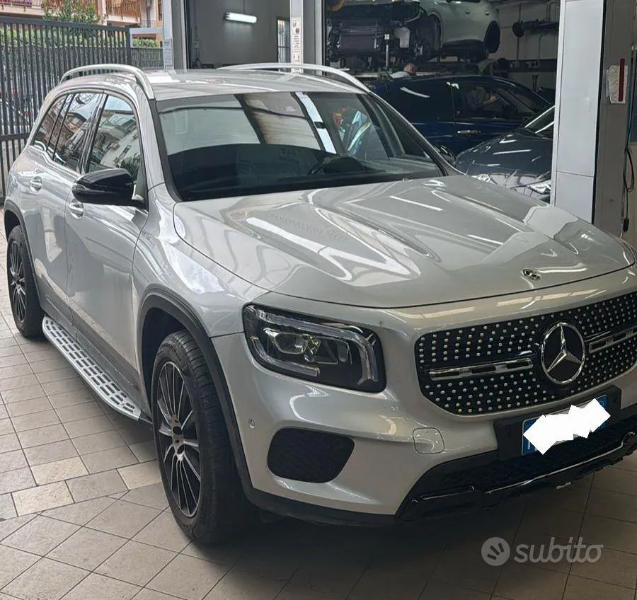 Mercedes-Benz Glb