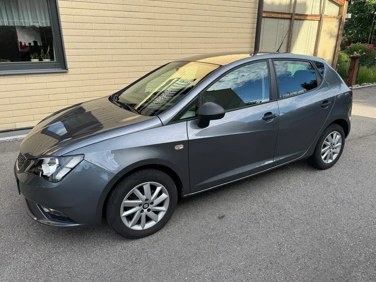 Seat Ibiza 2017 photo 3