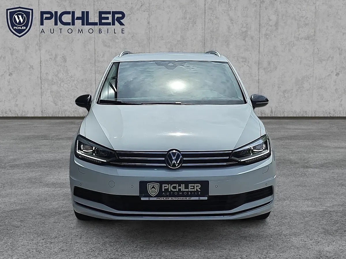 Volkswagen Touran 2025 photo 3