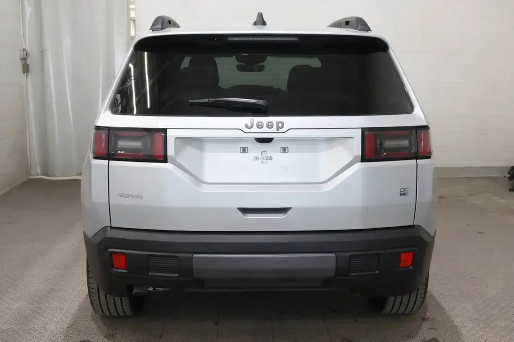 Jeep Cherokee 2026 photo 5