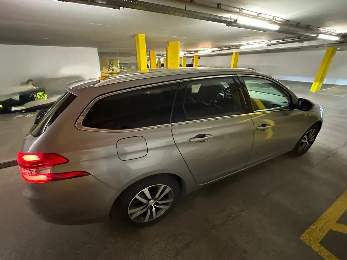 Peugeot 308 2018 photo 3