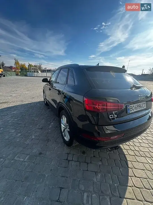 Audi Q3 2016 photo 5