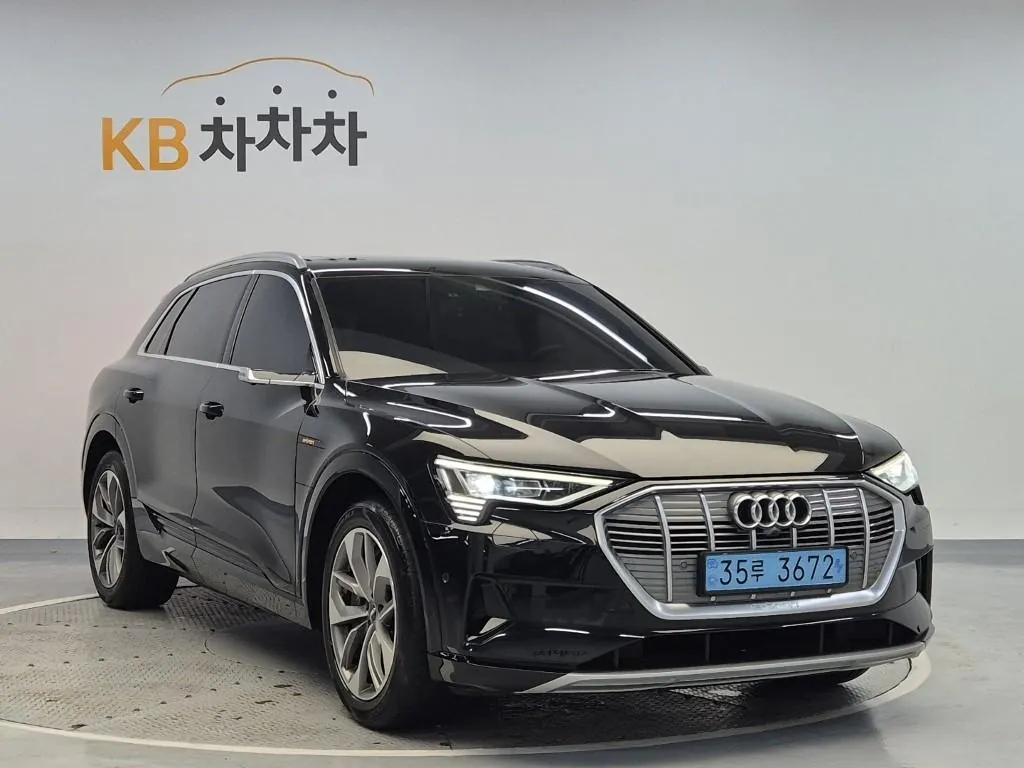 Audi E-Tron 2020 photo 4