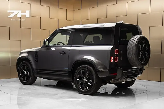 Land Rover Defender 90 2023 photo 3