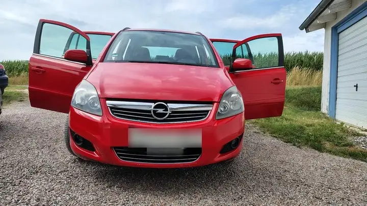 Opel Zafira