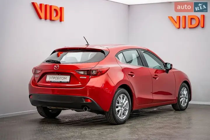 Mazda 3 2016 photo 2