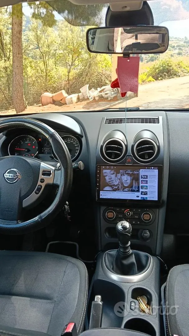 Nissan Qashqai 2011 photo 5
