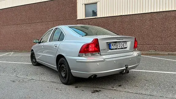 Volvo S60 2008 photo 4