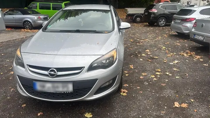 Opel Astra J Sports Tourer