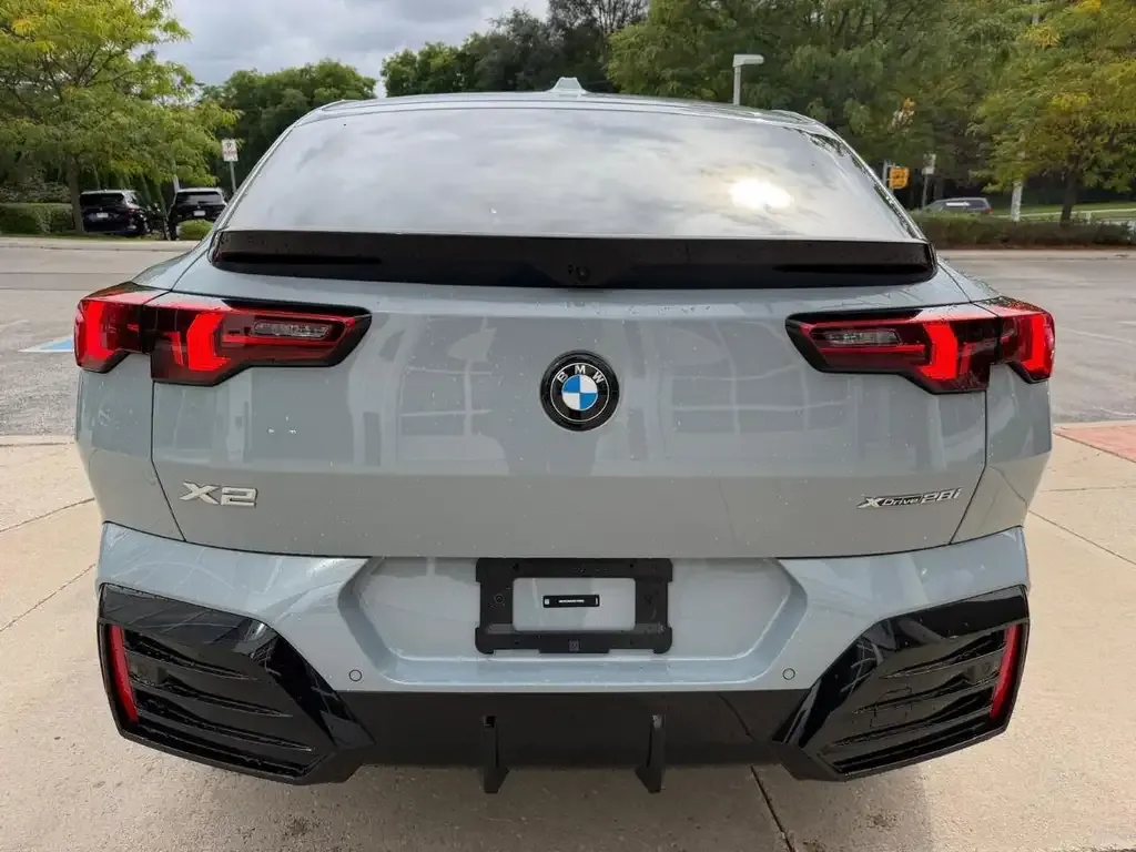 BMW X2 2025 photo 5