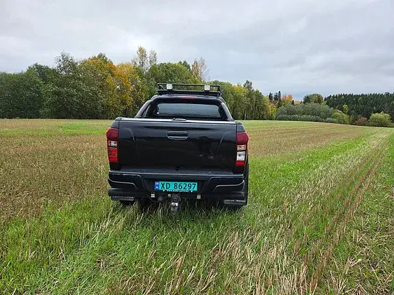 Isuzu D-Max 2015 photo 5