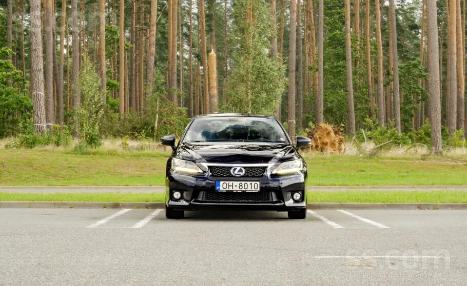 Lexus Ct200H 2012 photo 3