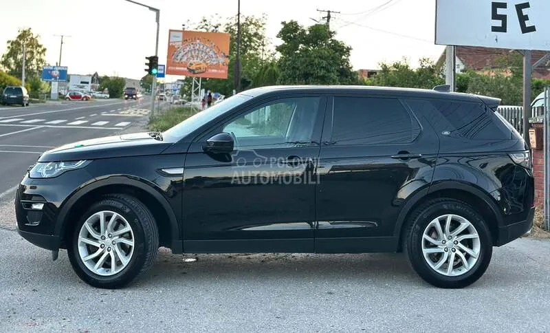 Land Rover Discovery Sport 2017 photo 4