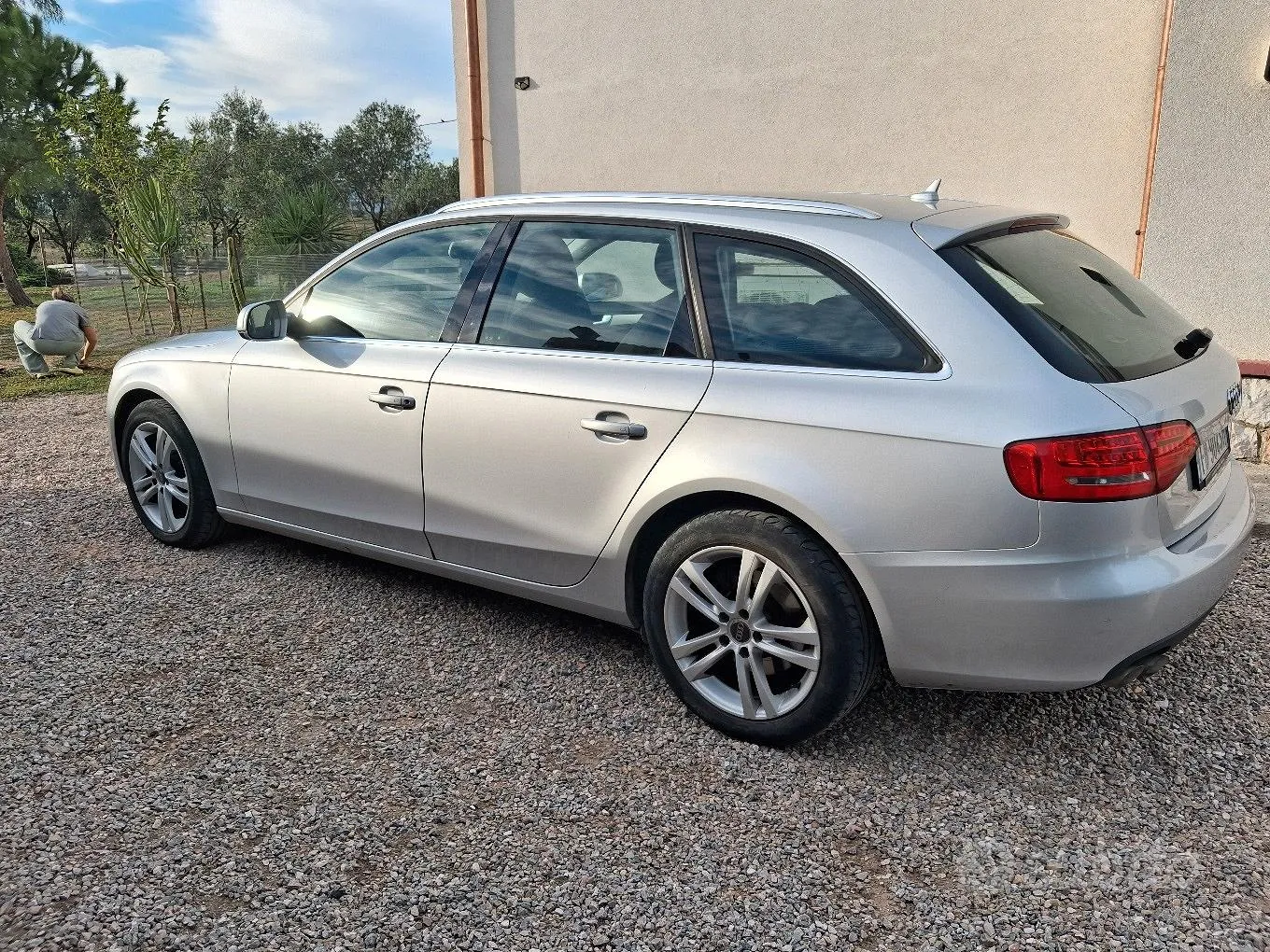 Audi A4 2009 photo 4