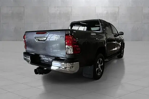 Toyota Hilux 2025 photo 5