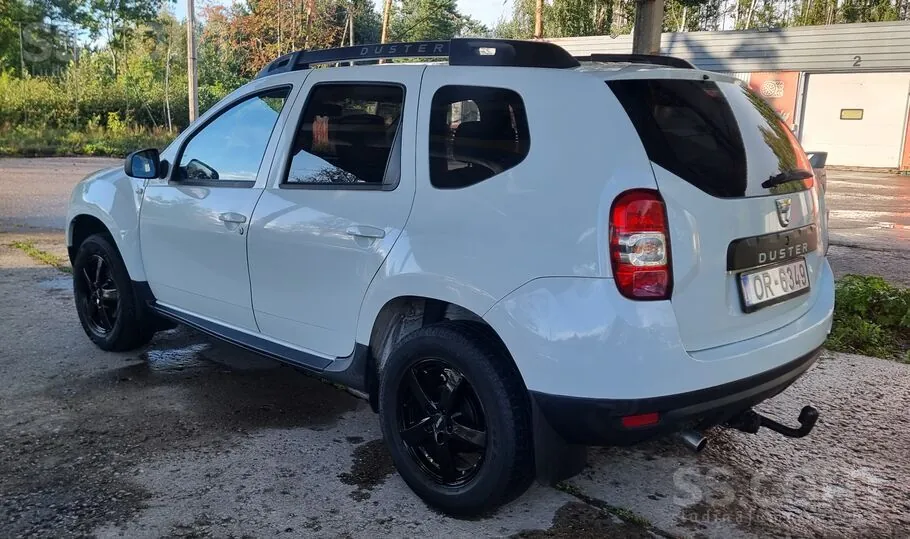 Dacia Duster 2014 photo 4