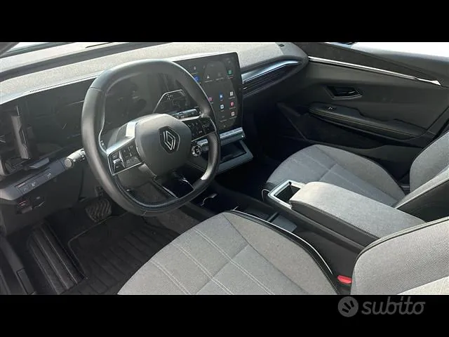Renault Megane 2023 photo 3