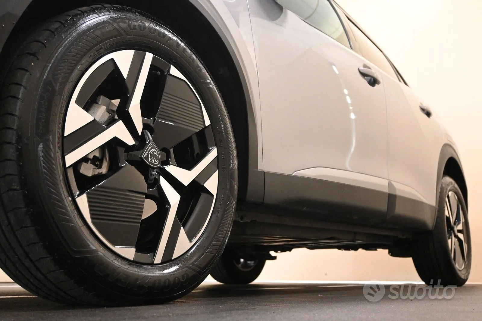 Peugeot 2008 2025 photo 4
