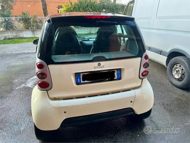 Smart Fourtwo 2002 photo 2