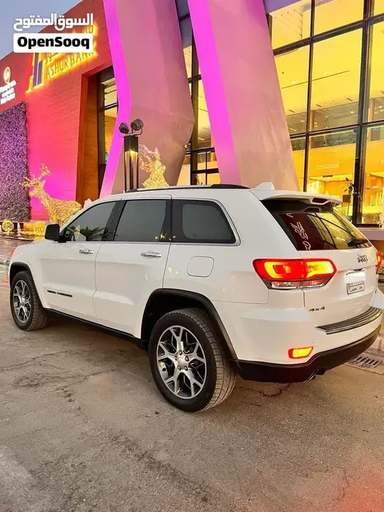 Jeep Grand Cherokee 2019 photo 3