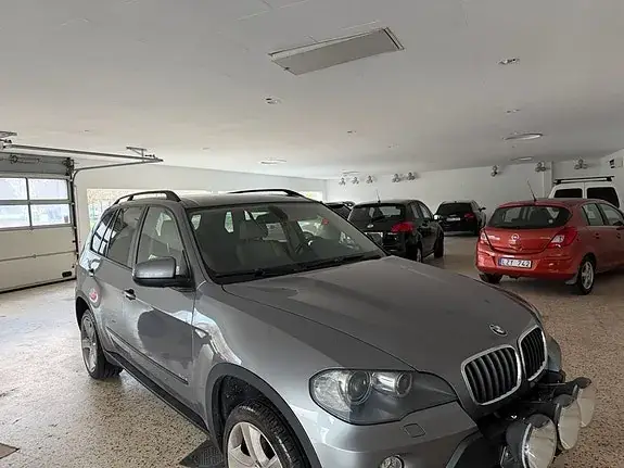 BMW X5 2008 photo 2