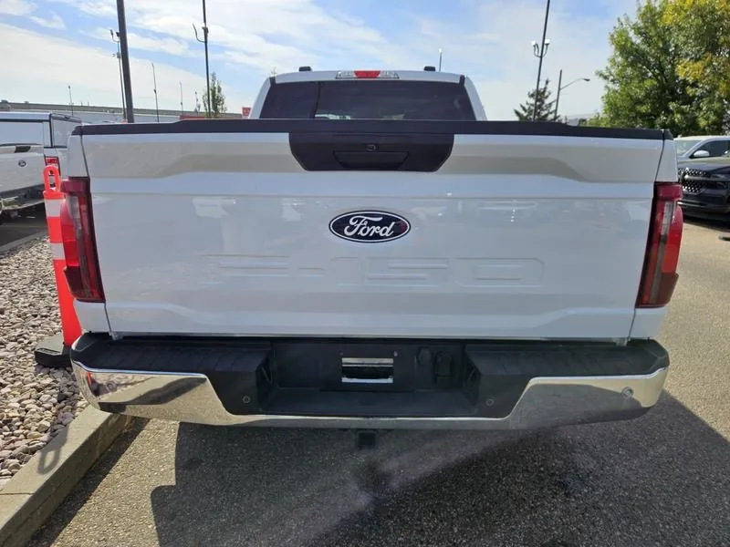 Ford F-150 2025 photo 4