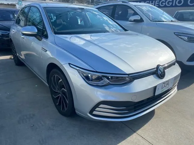 Volkswagen Golf 2020 photo 2