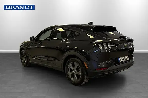 Ford Mustang Mach-E 2022 photo 2