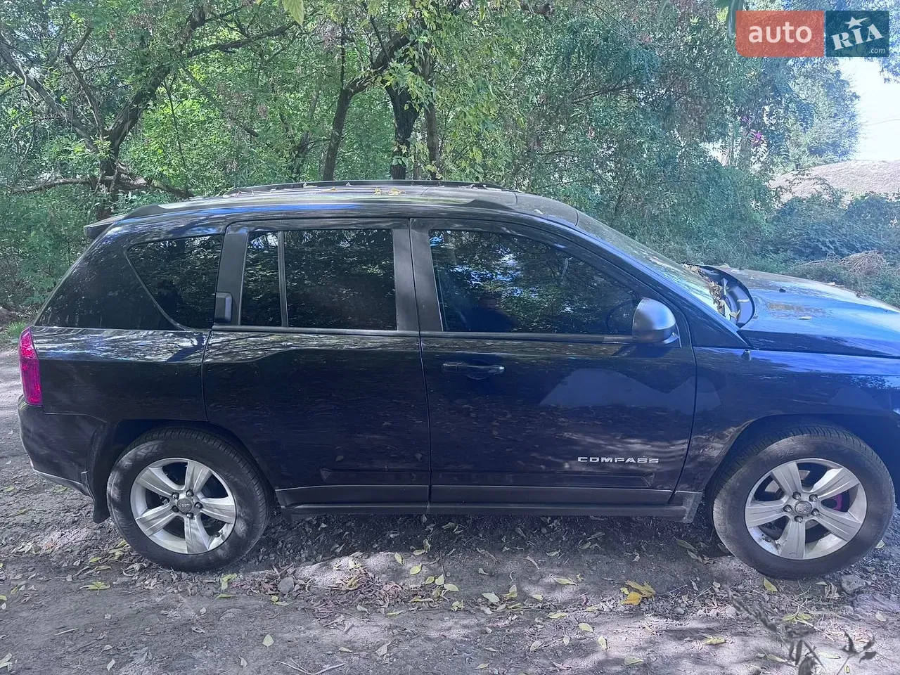 Jeep Compass 2011 photo 2