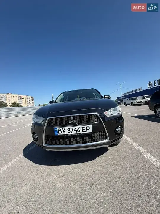 Mitsubishi Outlander Xl