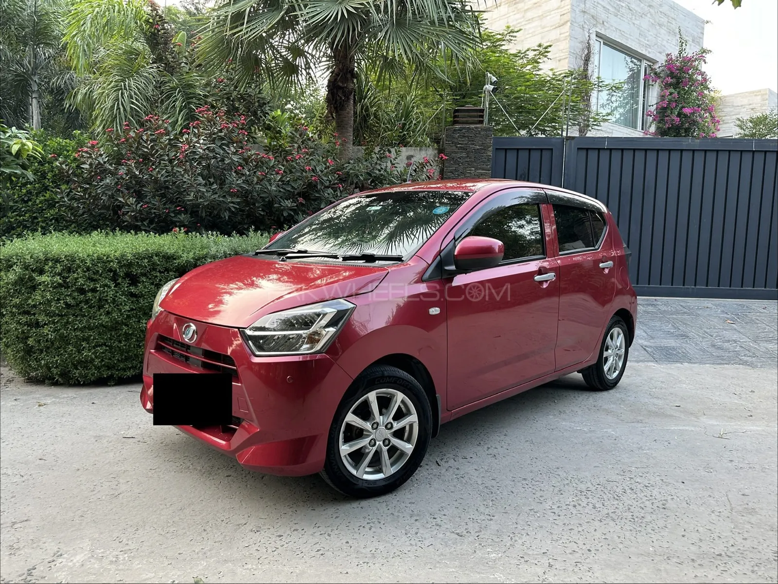Daihatsu Mira