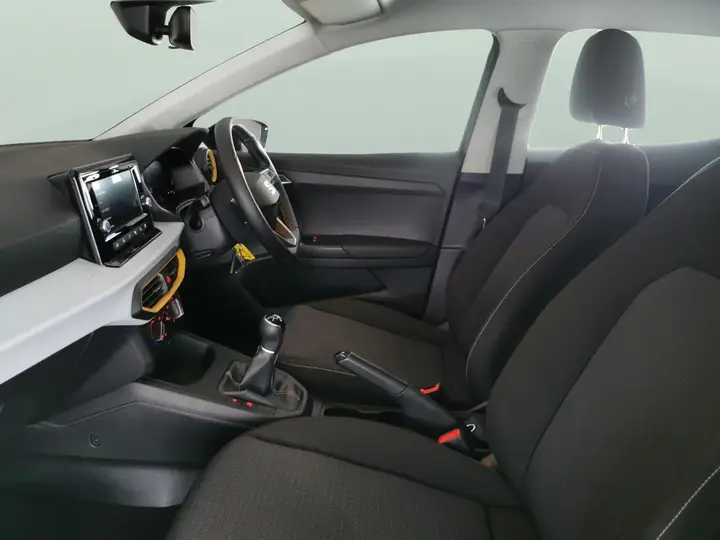 Seat Ibiza 2024 photo 4
