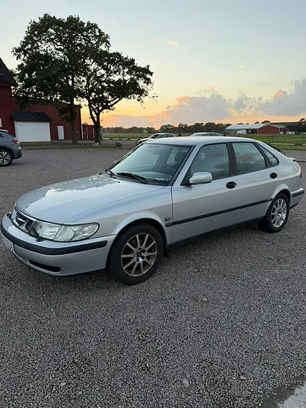Saab 9-3 2002 photo 4