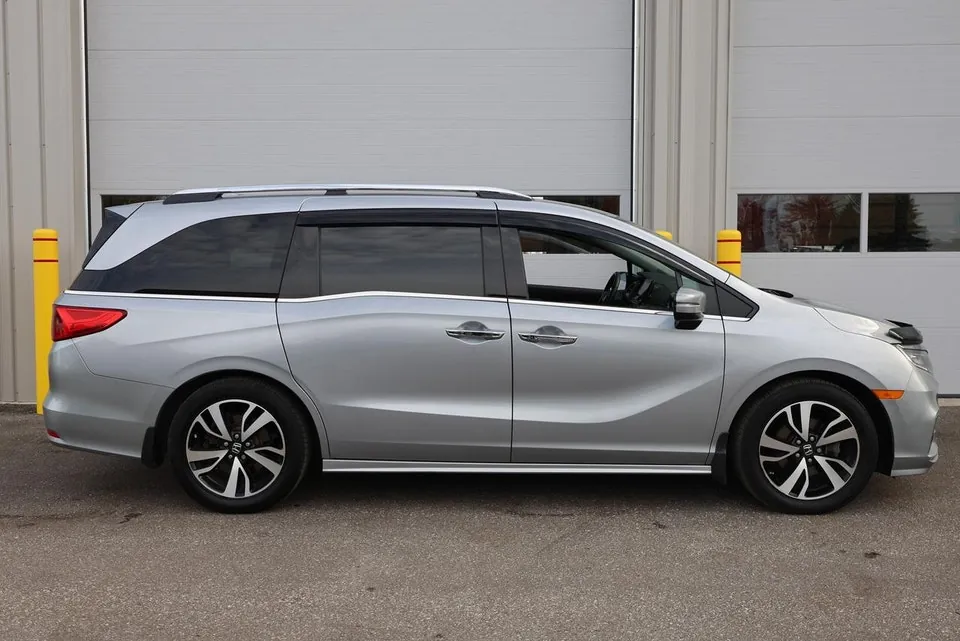 Honda Odyssey 2020 photo 3