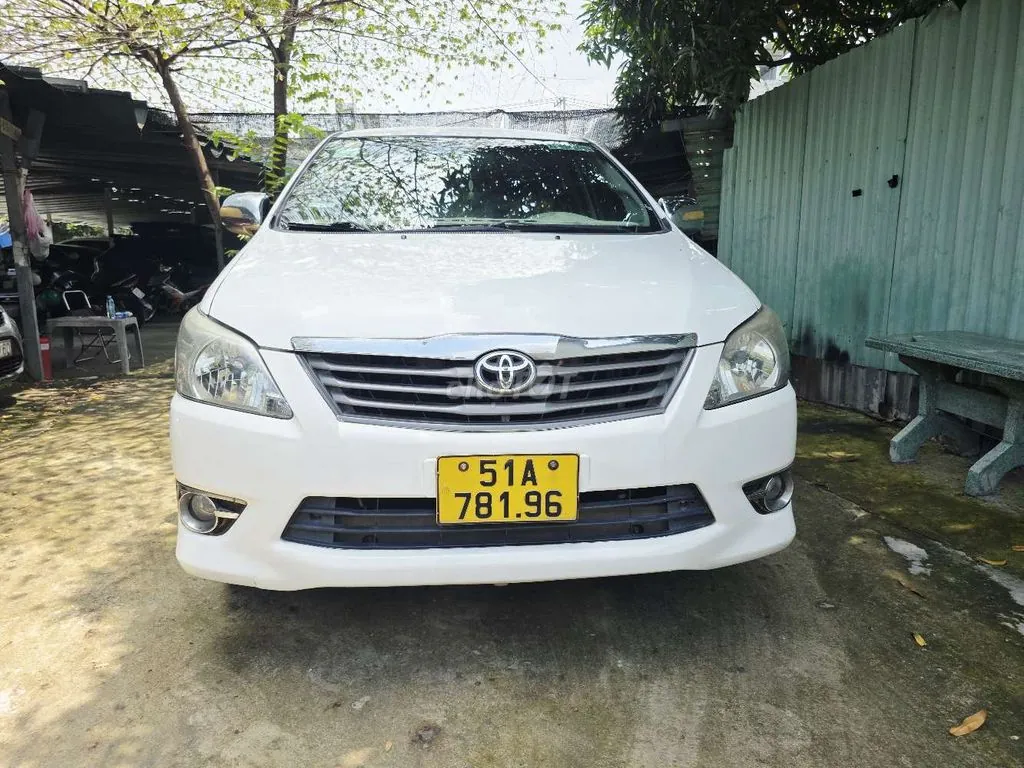 Toyota Innova 2014 photo 4