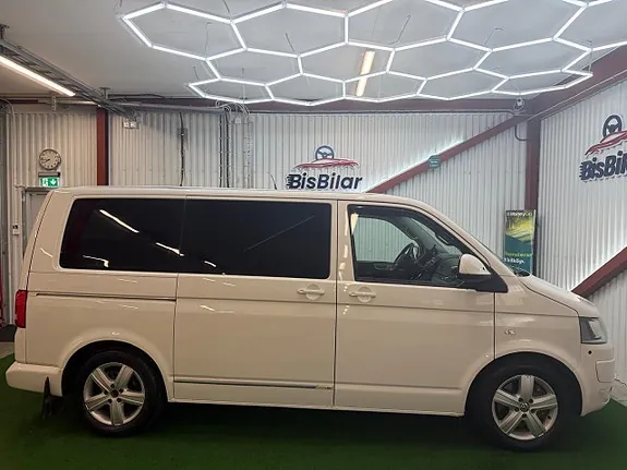 Volkswagen Multivan 2012 photo 4